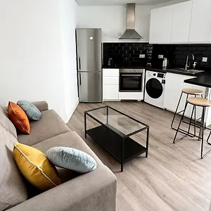 Modern Centre Two Bedroom Windsor - Grand House Apartment Gibraltar